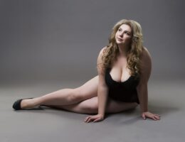 Confira as principais tendências de conjunto de lingerie plus size